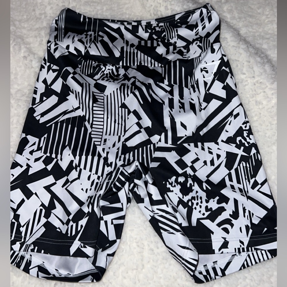 GS power original tight shorts